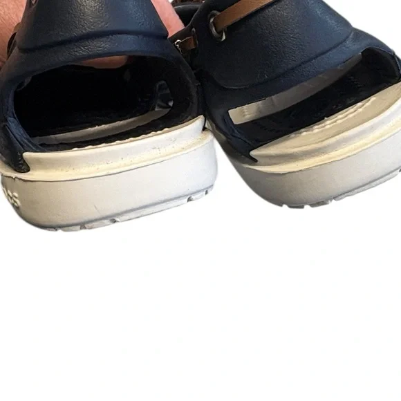 CROCS Women's Beach Line Hybrid Boat Shoes 8 Navy White Preppy Nautical Coastal - Picture 4 of 10